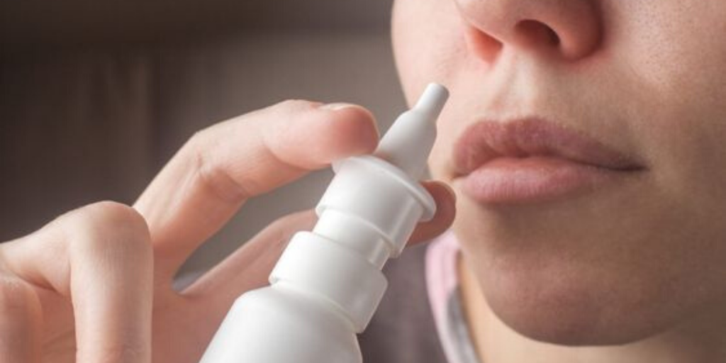 Should I Use A Nasal Spray For A Sinus Infection? Feature Image